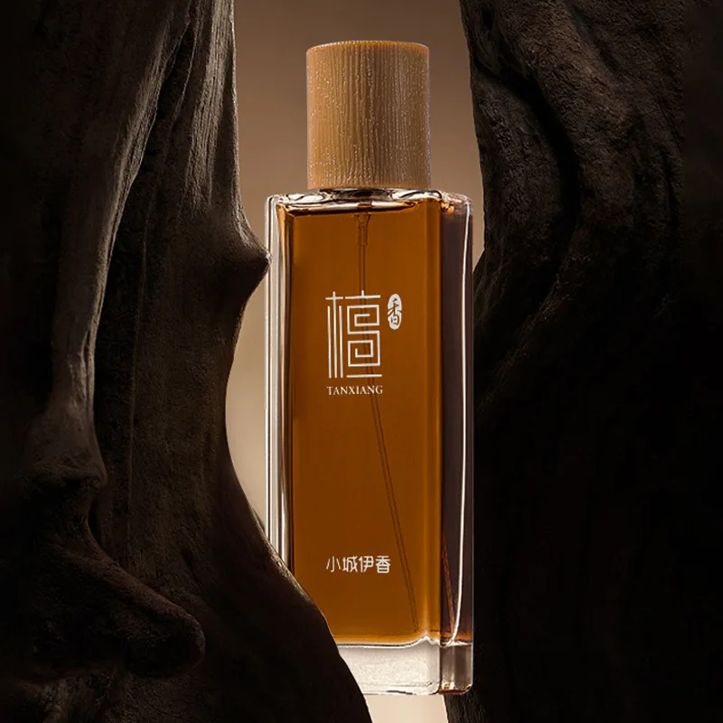 Eau de toilette unisexe au boi - Perfume And Fragrance avis et prix